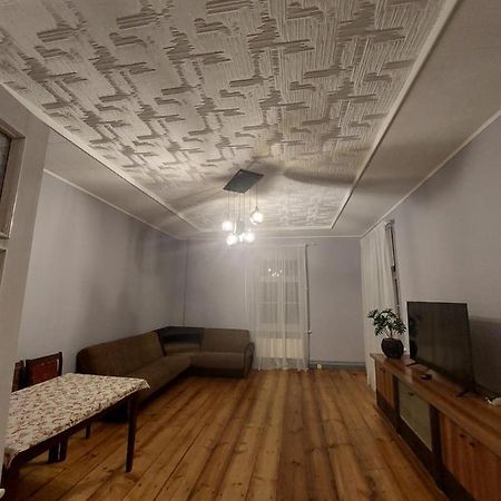 Pils Ielas Apartamenti Kandava Kültér fotó
