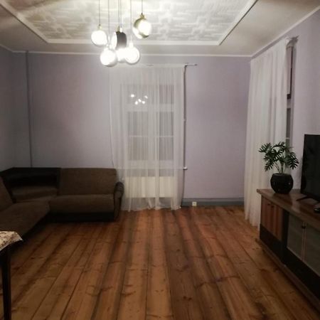 Pils Ielas Apartamenti Kandava Kültér fotó